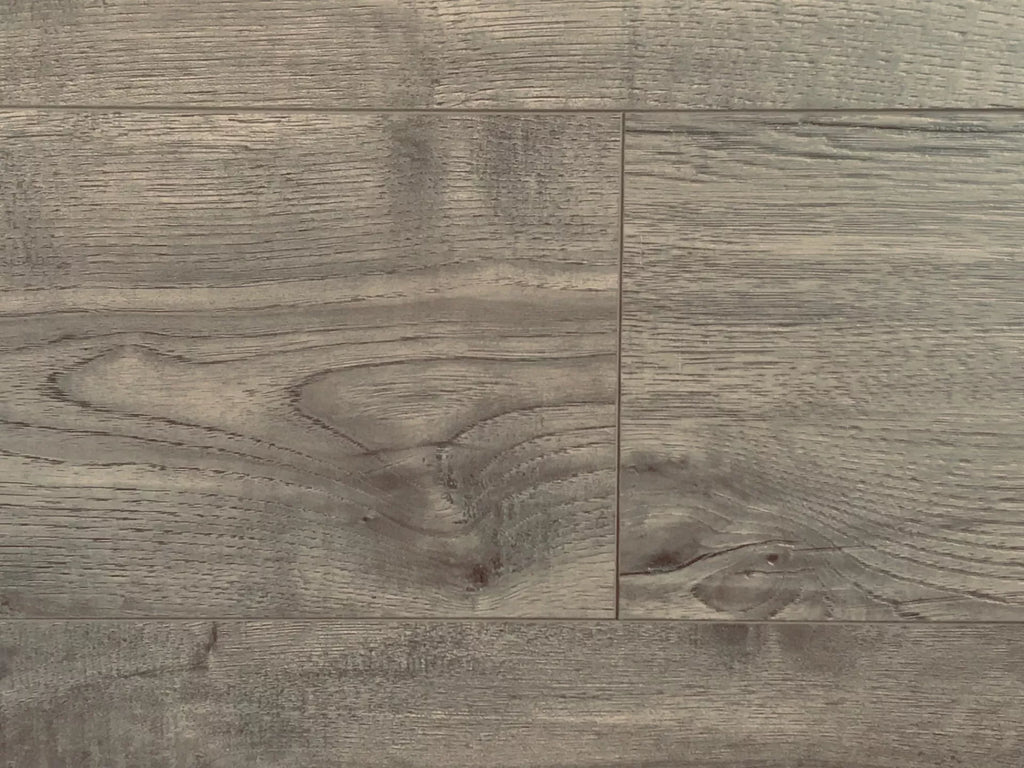 7.7" × 60" Laminate Flooring – Flash Oak (12.3mm, Click Lock)