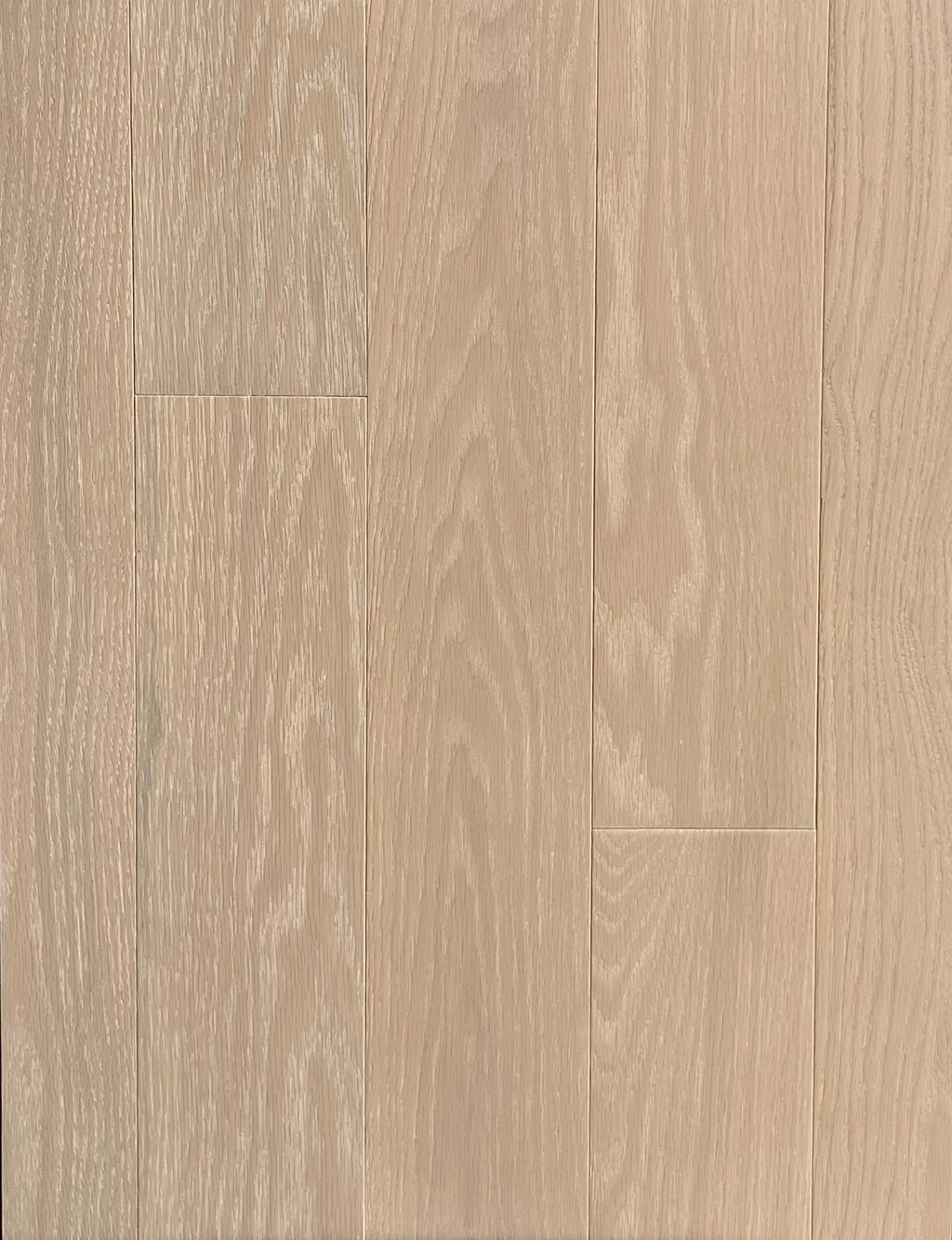 Solid Hardwood Flooring – White Oak Sandstone (4.25″, Smooth Finish)