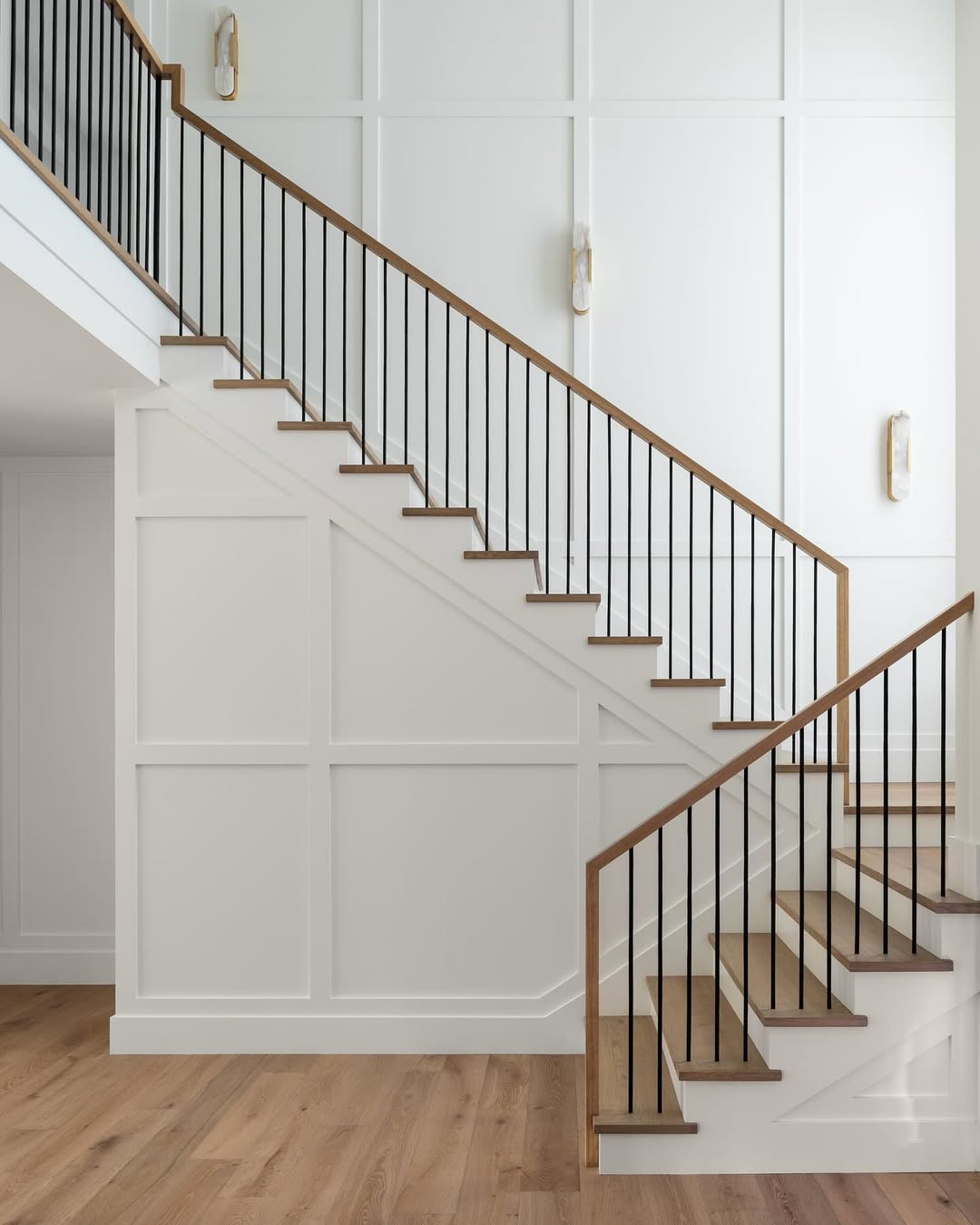 Professional Wainscoting Installation Services